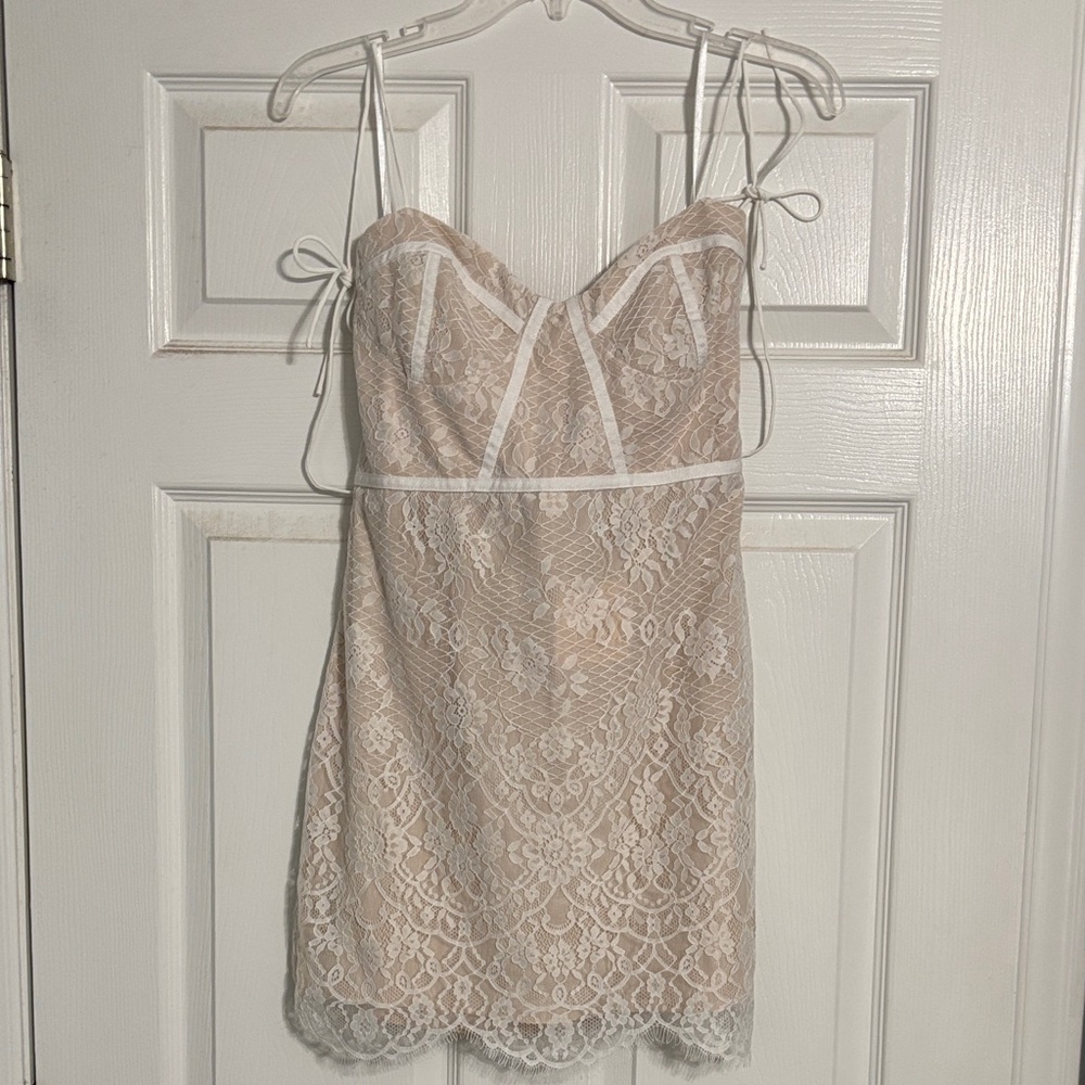 Superdown Lace Spaghetti Strap Dress